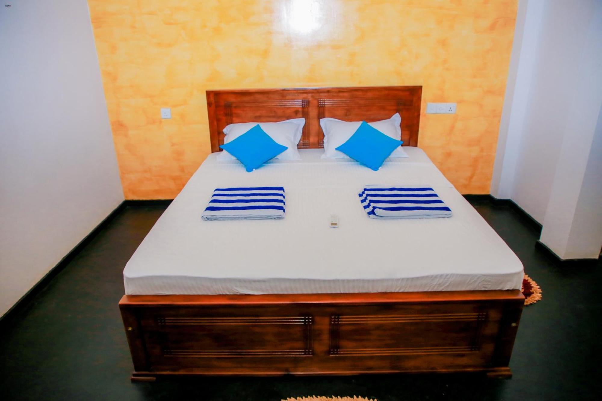 Leo Homestay Dikwella Exterior foto